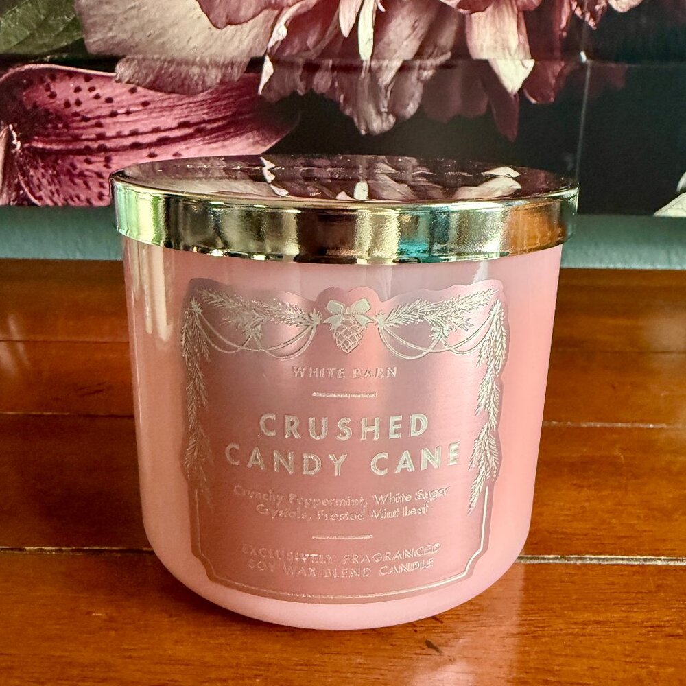 NEW CRUSHED CANDY CANE 3-Wick Candle Bath & Body Works